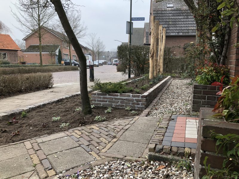 Voortuin bestraten Gemert